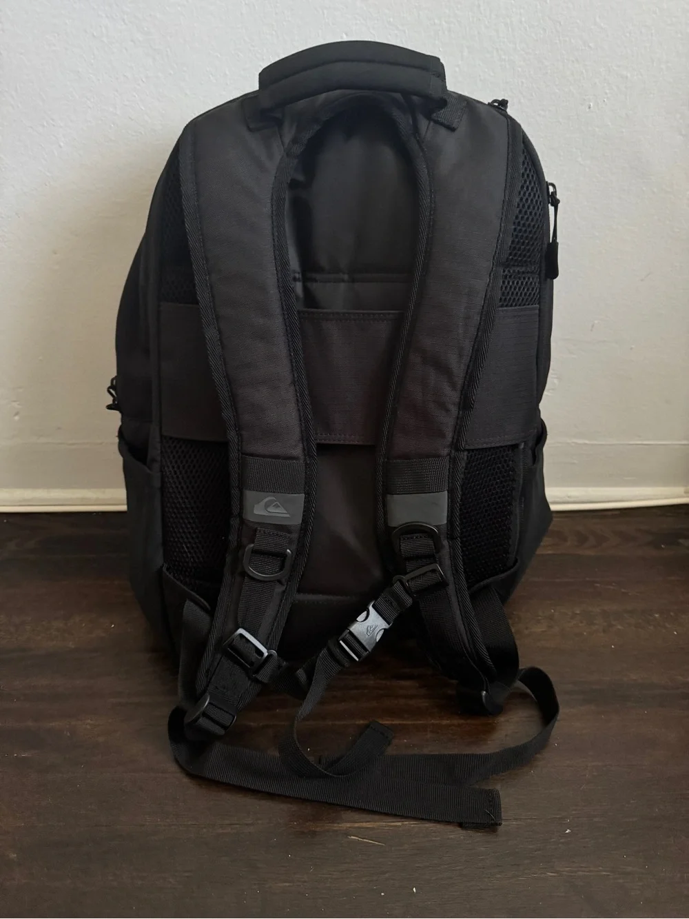 Quiksilver Black Compact Everyday Backpack NWOT